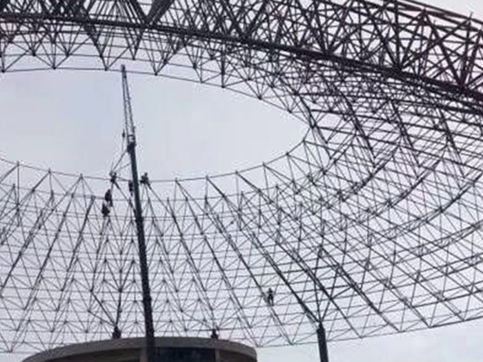 湖北钟祥网架钢结构工程有限公司